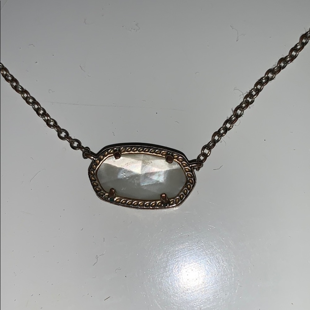 white stone kendra scott